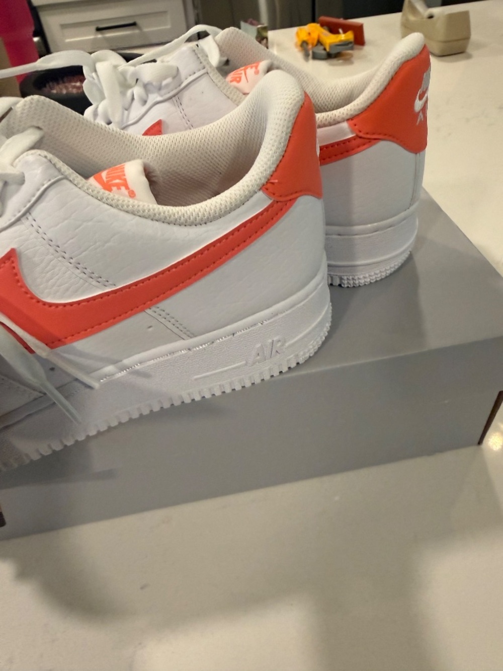 Brand New in Box Women's Air Force 1 '07 Next Nature - Picture 4 of 5